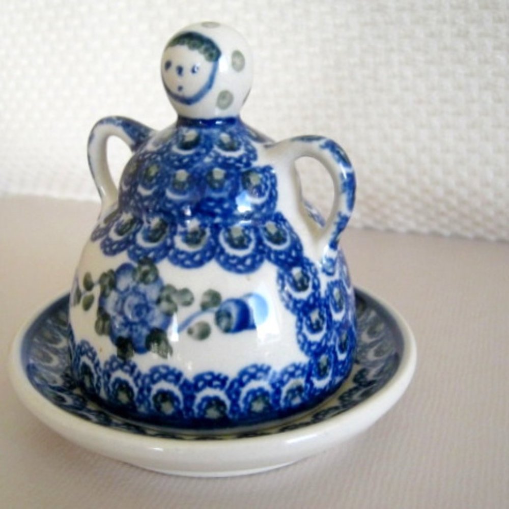Polish Pottery Lady Covered Small Cheese Butter Handmade Dome Dish NEW w/ Tag